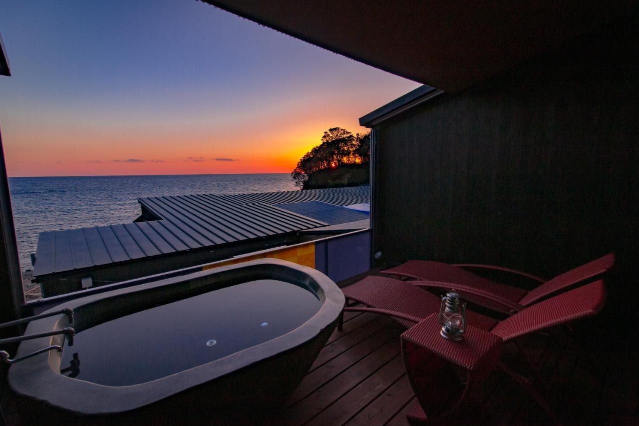 Xyz Private Spa And Seaside Resort Shirahama Ngoại thất bức ảnh